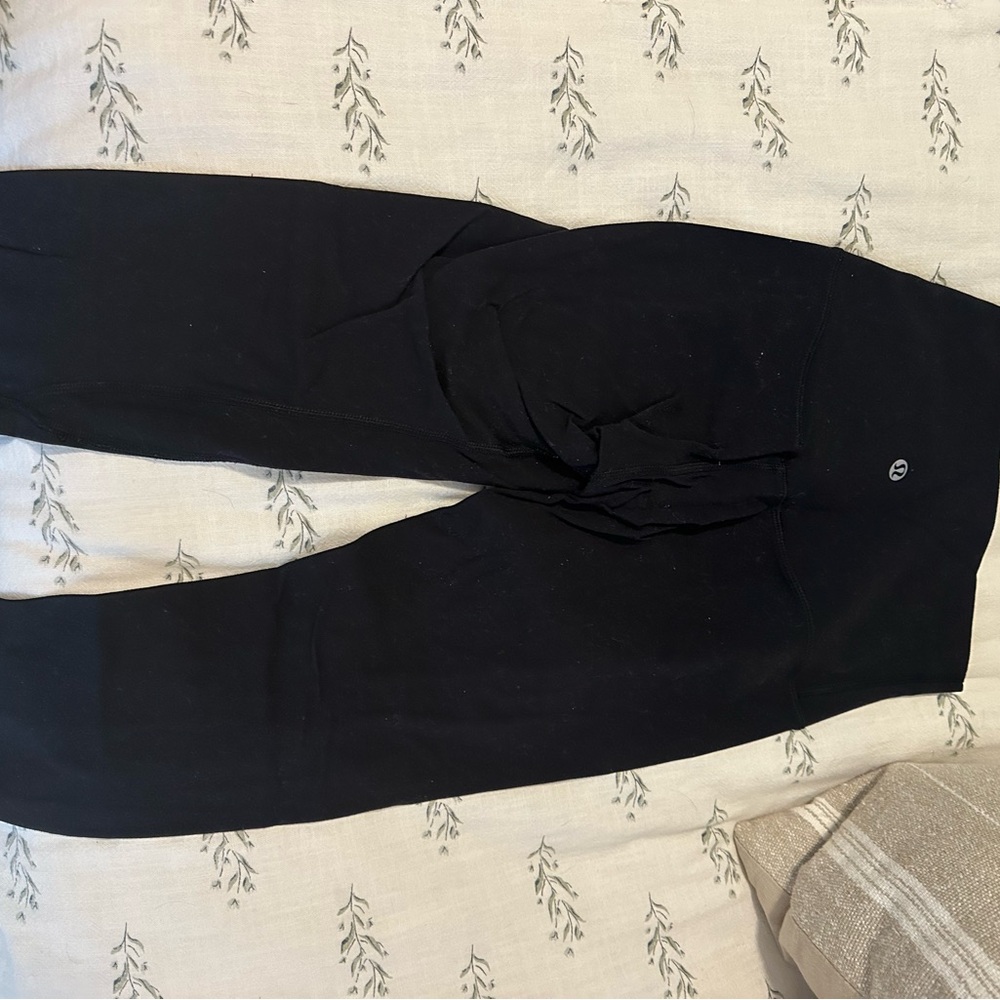 Black lululemon Leggings